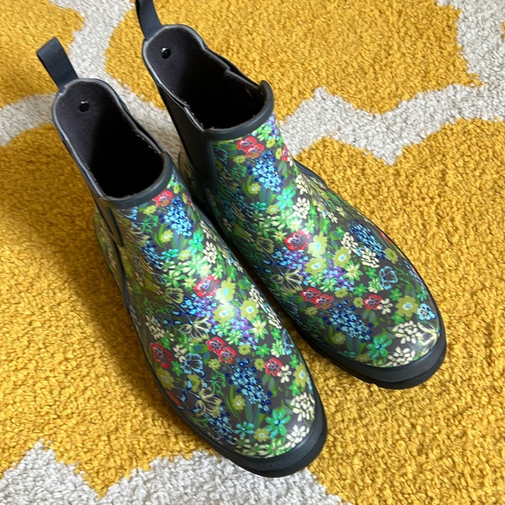 Bogs waterproof ankle boots